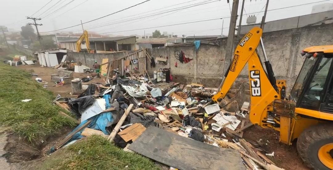 Cracolândia de São José dos Pinhais é desocupada em operação conjunta na manhã desta sexta-feira (30)